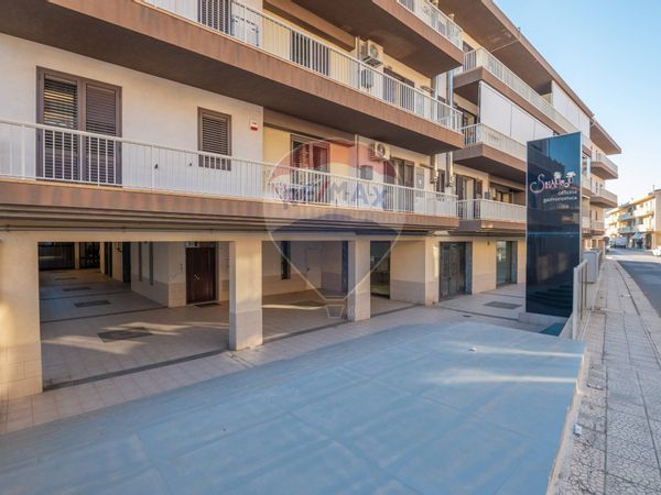 Locale Commerciale Centro, Comiso, RG Affitto