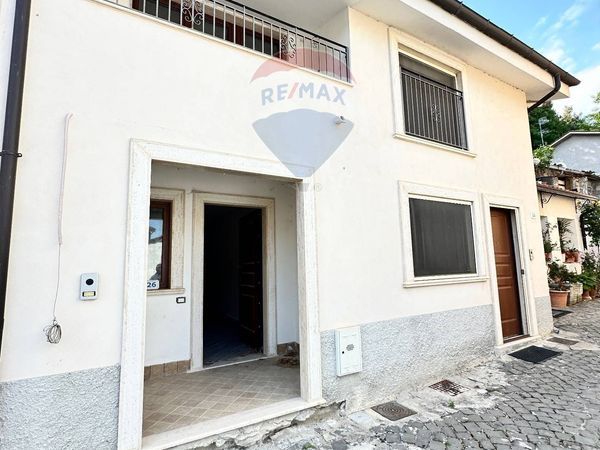 Casa Indipendente Villa Scontrone, Scontrone, AQ Vendita - Foto 2