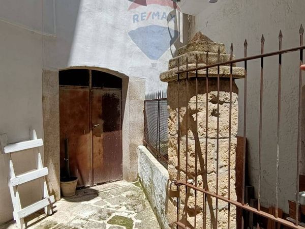 Locale Commerciale Gravina in Puglia, BA Vendita - Foto 2