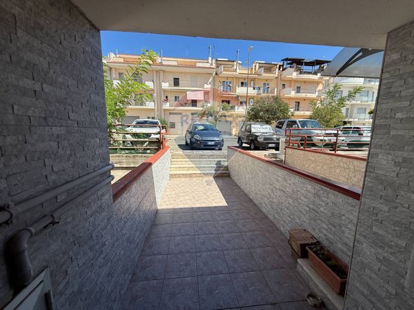 Casa Semindipendente Grassano, MT Vendita - Foto 2