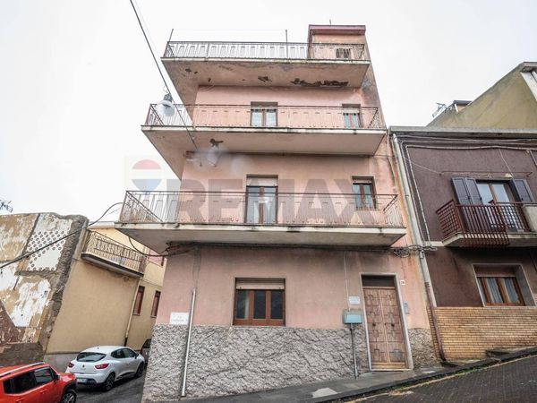 Casa Semindipendente San Michele di Ganzaria, CT Vendita