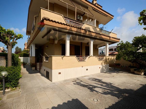 Casa Indipendente Ladispoli, RM Vendita - Foto 3