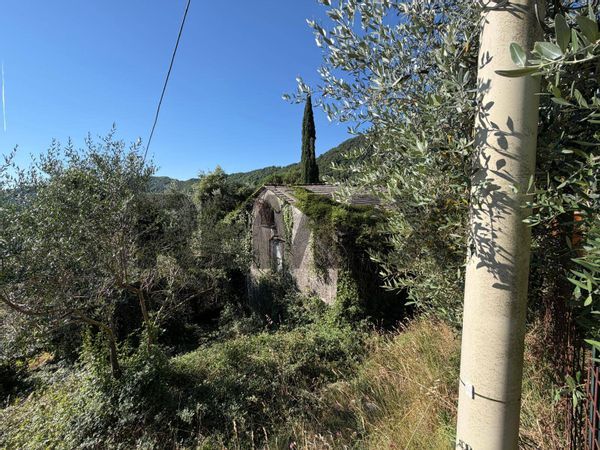 Rustico Pannesi, Lumarzo, GE Vendita