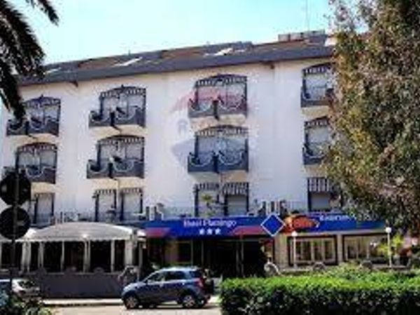 Albergo/Hotel Serapo, Gaeta, LT Vendita