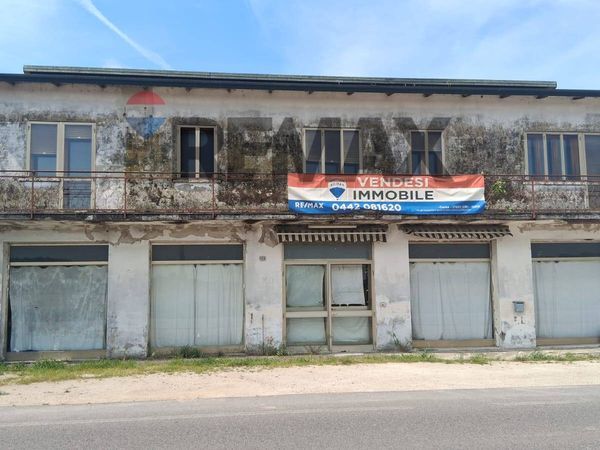 Casa Indipendente Asparetto, Cerea, VR Vendita