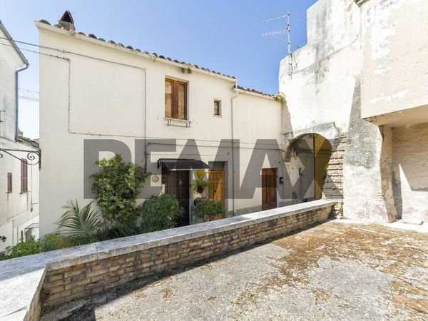 Appartamento Loreto Aprutino, PE Vendita