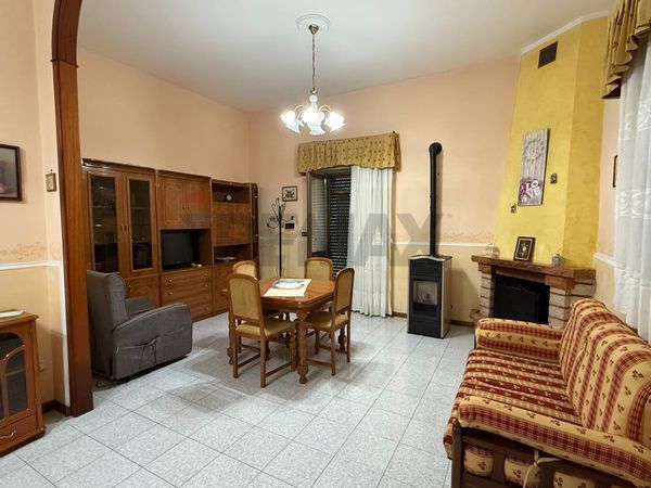 Casa Indipendente Castiglione di Sicilia, CT Vendita - Foto 3