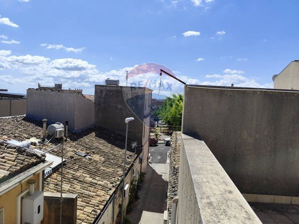 Casa Indipendente Palazzolo Acreide, SR Vendita