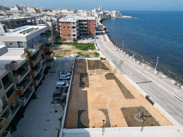 Terreno Giovinazzo, BA Affitto