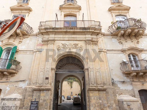 Casa Indipendente Noto, SR Vendita