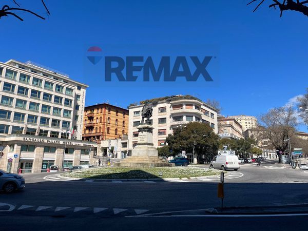 Locale Commerciale Via XX Settembre, Perugia, PG Affitto - Foto 2