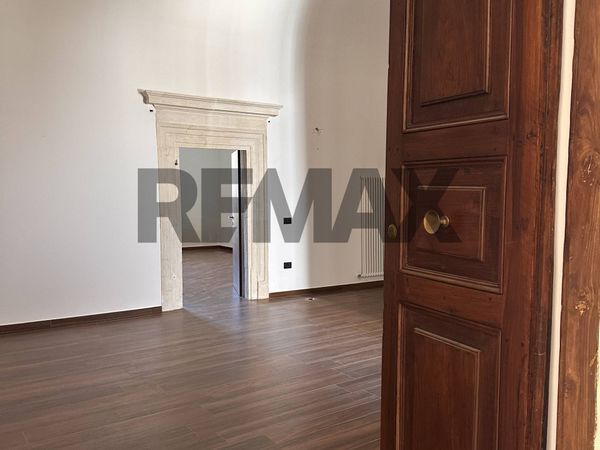 Ufficio Centro storico, L'Aquila, AQ Affitto - Foto 4