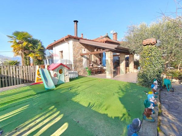 Casa Indipendente Laveno-Mombello, VA Vendita - Foto 2