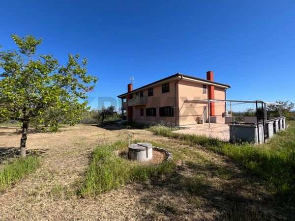 Casa Indipendente Venosa, PZ Vendita - Foto 3