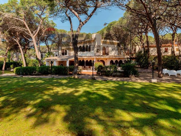 Villa singola Zona Santa Margherita, Pula, CA Vendita