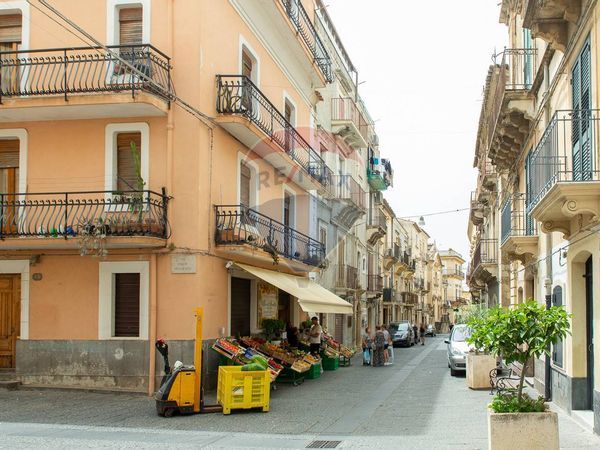 Appartamento Militello in Val di Catania, CT Vendita