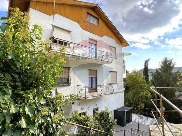 Appartamento Uscio, GE Vendita