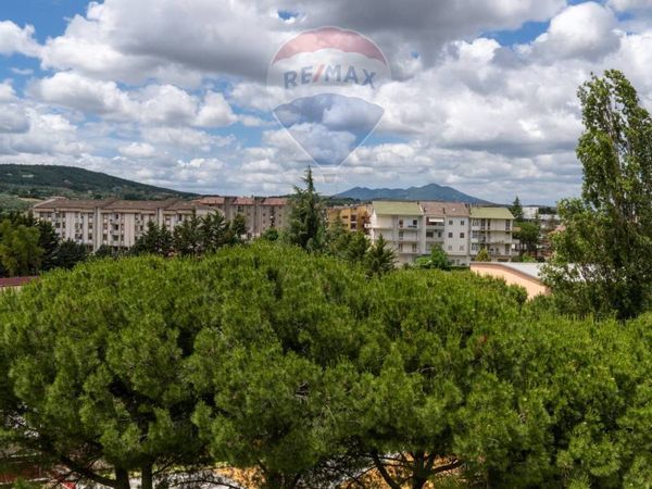 Appartamento Venosa, PZ Vendita