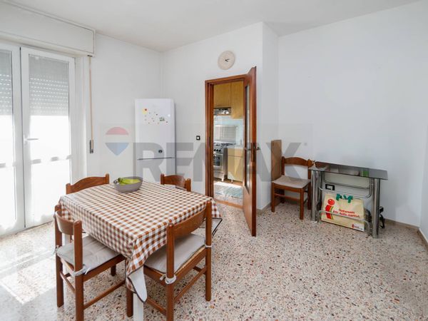 Appartamento Zona Centro, Garbagnate Milanese, MI Vendita - Foto 2