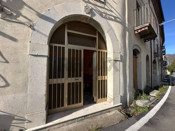 Casa Semindipendente Centro Urbano, Pizzone, IS Vendita - Foto 2