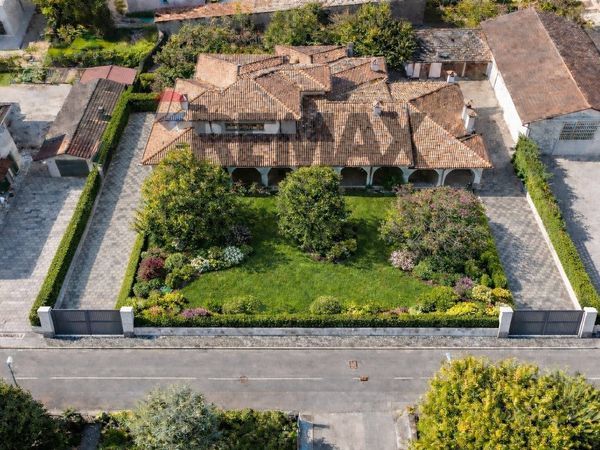 Villa singola Gazoldo degli Ippoliti, MN Vendita