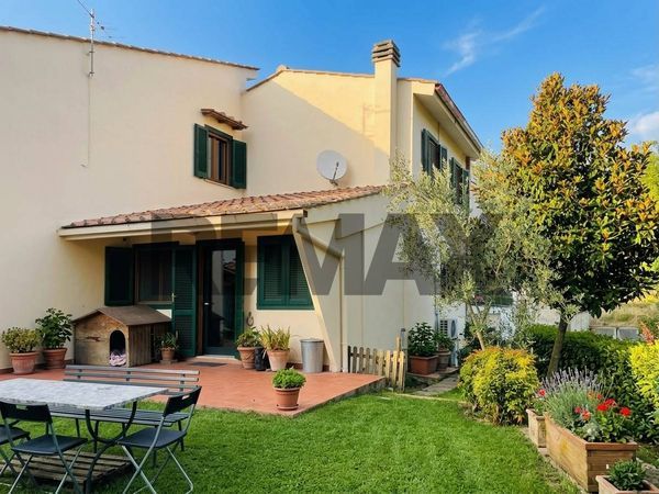 Villa a schiera Montanino-Prulli, Reggello, FI Vendita