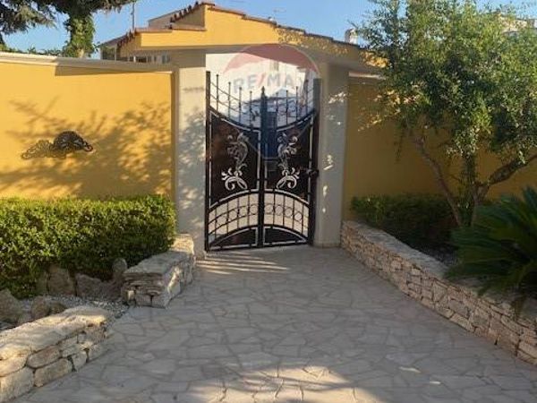 Villa singola San Donaci, BR Vendita - Foto 2