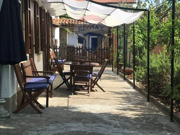 Villa singola Montecalvo Versiggia, PV Vendita