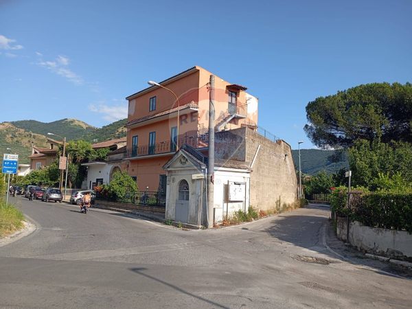 Casa Semindipendente San Felice a Cancello, CE Vendita - Foto 3
