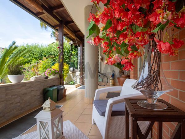 Villa a schiera Valenzano, BA Vendita