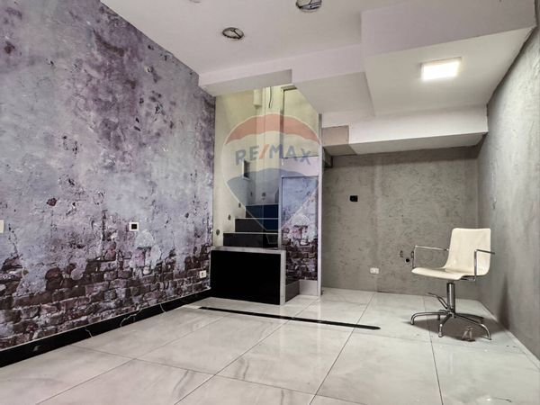 Locale Commerciale Vomero, Napoli, NA Affitto - Foto 2