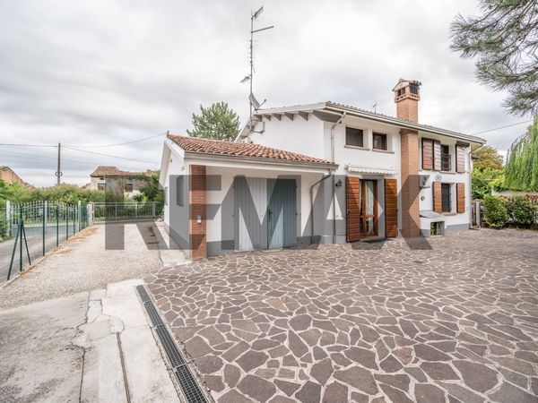 Casa Indipendente San Rocco, Guastalla, RE Vendita - Foto 2