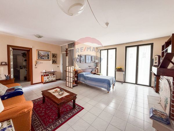 Villa a schiera Oreno, Vimercate, MB Vendita