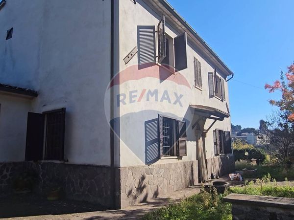 Villa singola Acquapendente, VT Vendita