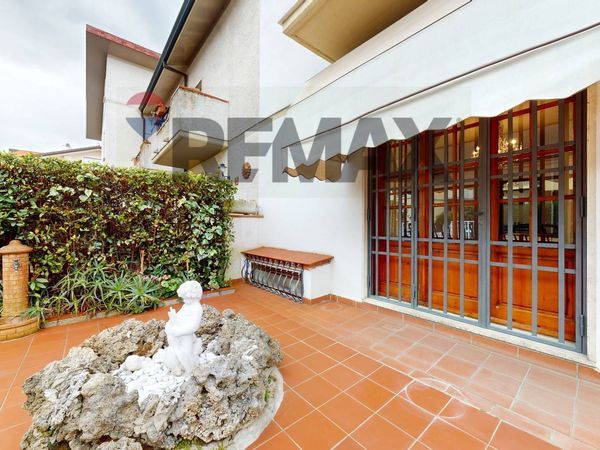 Villa a schiera Ex Campo D'aviazione, Viareggio, LU Vendita