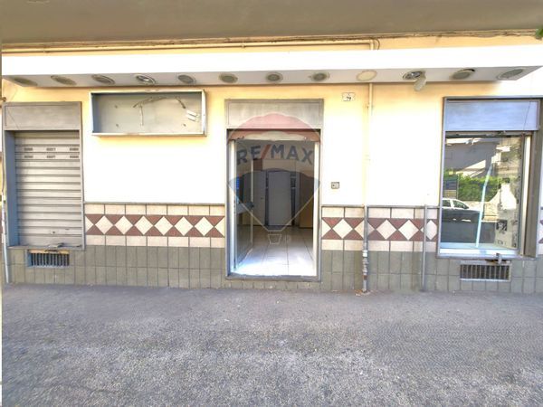 Negozio Afragola, NA Affitto