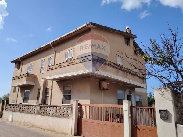 Appartamento Carbonia, SU Vendita