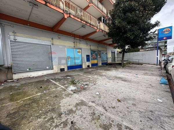 Locale Commerciale Arzano, NA Affitto - Foto 2