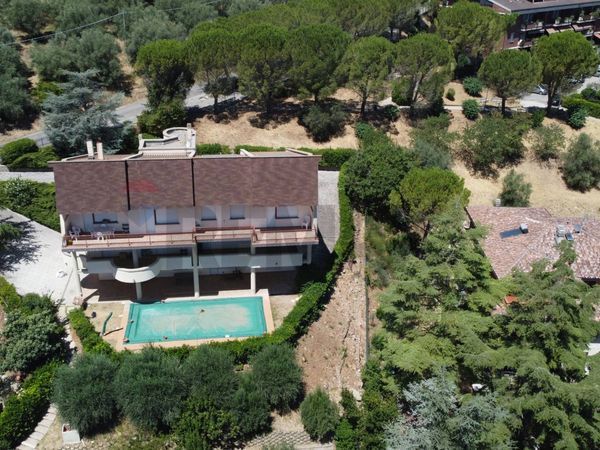 Porzione di villa Ferro di Cavallo, Perugia, PG Vendita