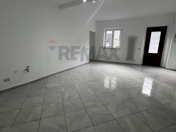 Casa Indipendente Musadino, Porto Valtravaglia, VA Vendita - Foto 3