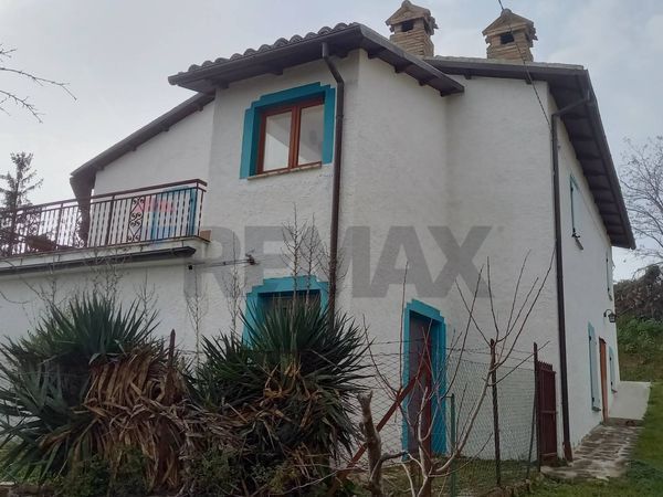 Cascina/Casale Avenale, Cingoli, MC Vendita