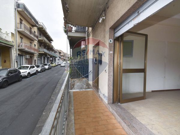 Locale Commerciale Cannizzaro, Aci Castello, CT Vendita - Foto 4