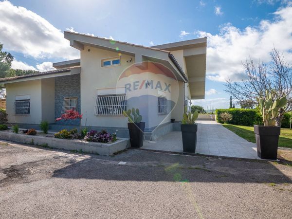 Villa singola Vizzini, CT Vendita