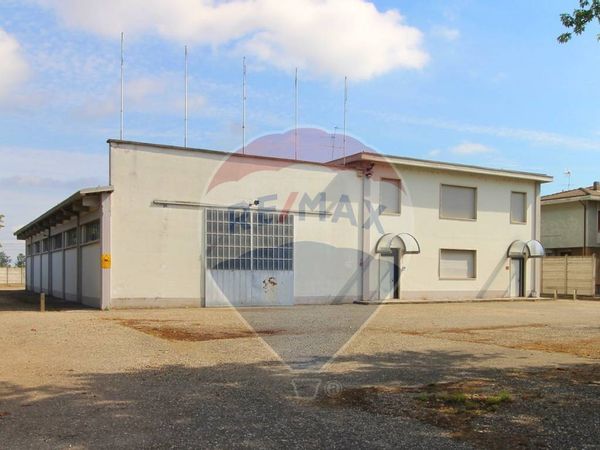 Capannone Industriale Stradella, PV Vendita