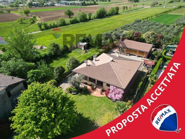 Casa Indipendente Caerano di San Marco, TV Vendita
