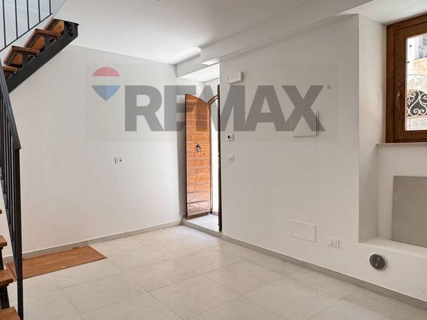 Casa Semindipendente Pianola, L'Aquila, AQ Vendita - Foto 3