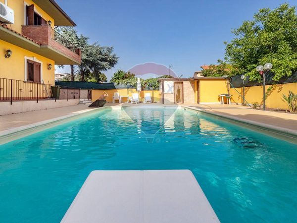 Villa singola Mascalucia, CT Vendita