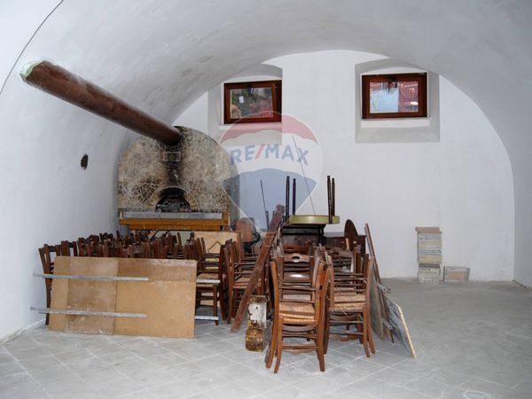 Locale Commerciale Centro storico, L'Aquila, AQ Vendita - Foto 3