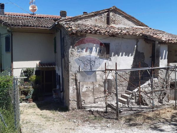 Rustico Montefiore Conca, RN Vendita