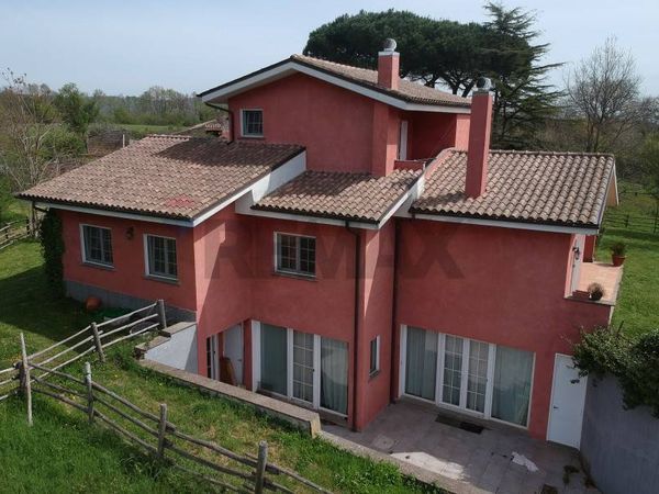 Villa singola Vejano, VT Vendita